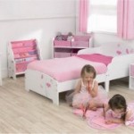 Dětský nábytek pro holky